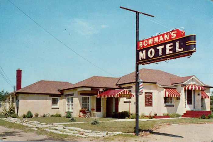 Niles Michigan Mi Bowmans Motel Neon (newer photo)